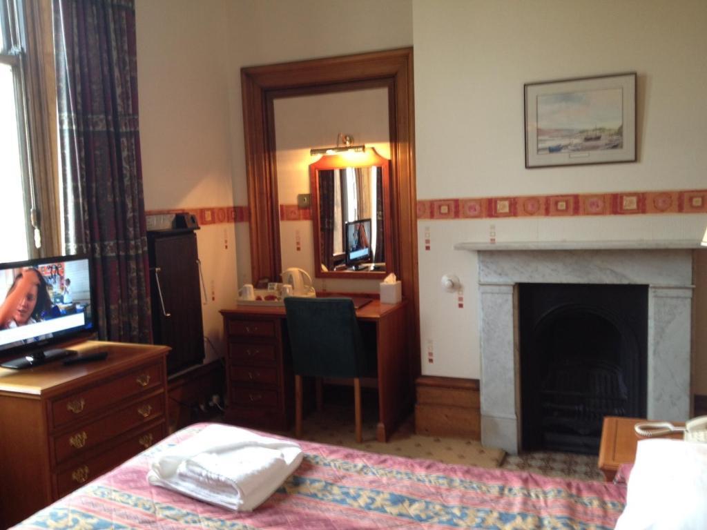 Purbeck House Hotel & Louisa Lodge Swanage Room photo